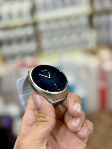 HX07 Waterproof Smartwatch – HD Display | Fitness Tracking | Long Battery | Bluetooth Calling